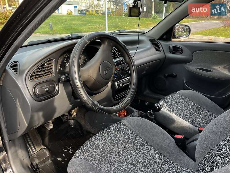 Седан Daewoo Lanos 2006 в Житомирі