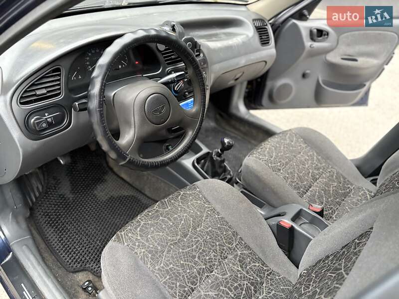 Седан Daewoo Lanos 2006 в Києві