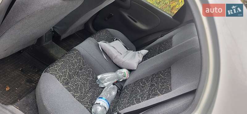 Седан Daewoo Lanos 2004 в Дніпрі фото 5 Седан Daewoo Lanos 2004 в Дніпрі