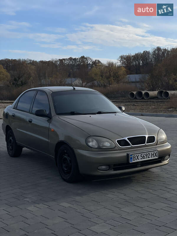 Седан Daewoo Lanos 2003 в Хмельницькому