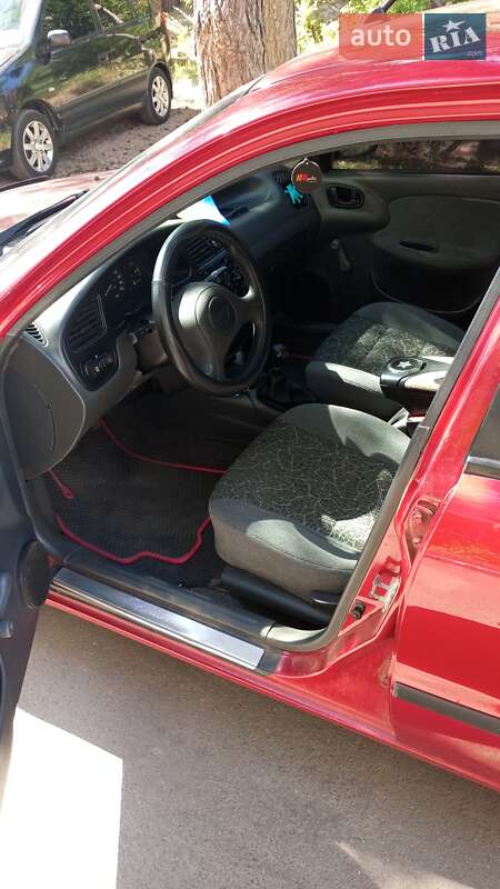 Седан Daewoo Lanos 2008 в Гостомелі