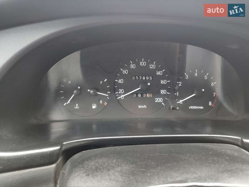 Седан Daewoo Lanos 1998 в Сахновщині