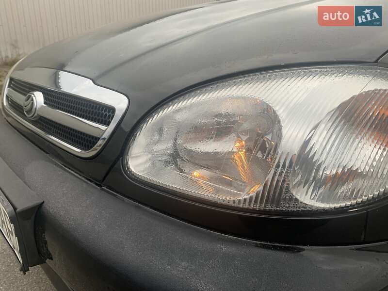 Хэтчбек Daewoo Lanos 2010 в Луцке