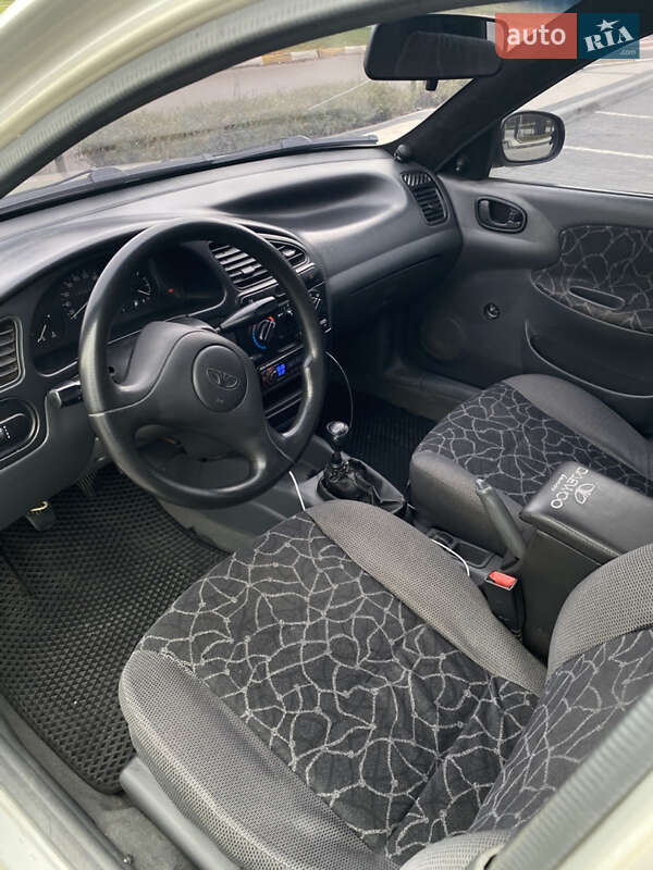 Седан Daewoo Lanos 2002 в Ірпені фото 16 Седан Daewoo Lanos 2002 в Ірпені