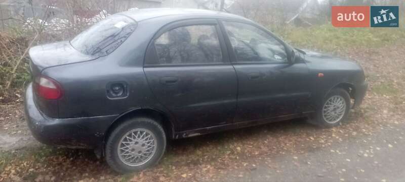 Седан Daewoo Lanos 2006 в Золочеві