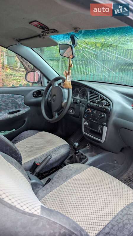 Хэтчбек Daewoo Lanos 1998 в Ровном фото 2 Хэтчбек Daewoo Lanos 1998 в Ровном