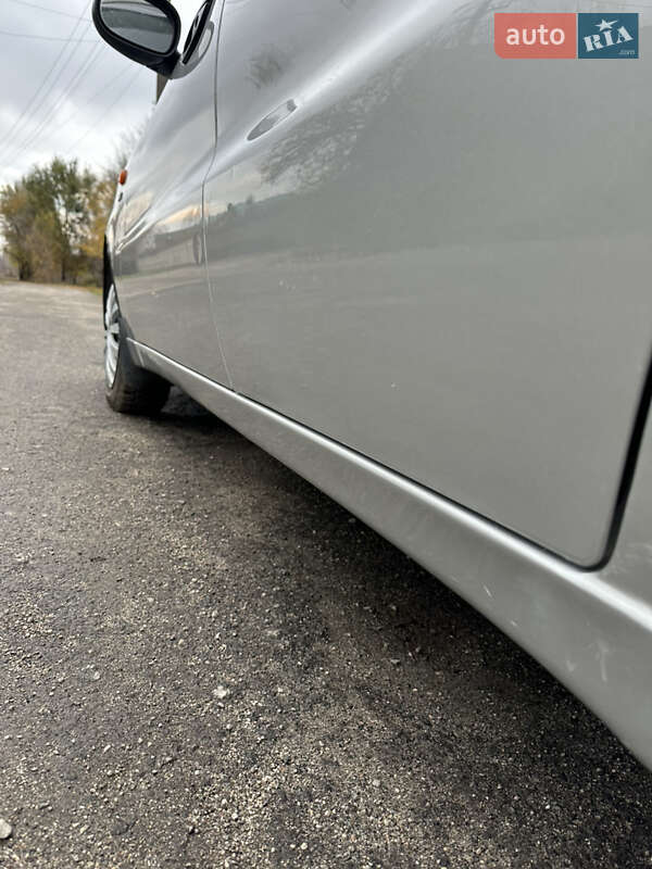 Седан Daewoo Lanos 2006 в Запоріжжі