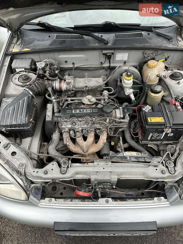 Седан Daewoo Lanos 2006 в Запоріжжі