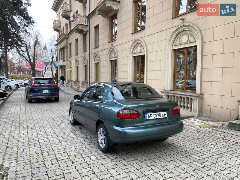 Седан Daewoo Lanos 1998 в Запорожье