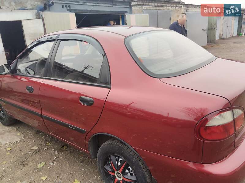 Седан Daewoo Lanos 2006 в Кам'янському
