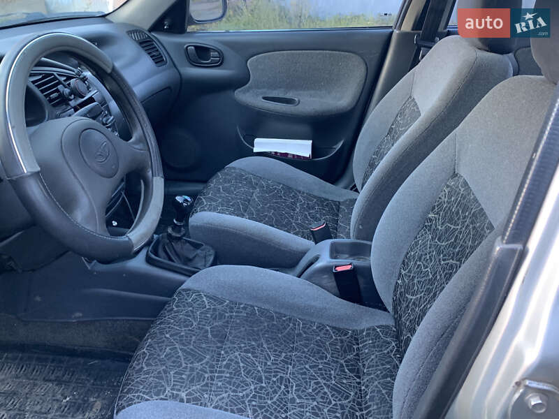 Седан Daewoo Lanos 2005 в Дрогобичі