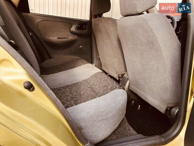 Седан Daewoo Lanos 2007 в Сумах