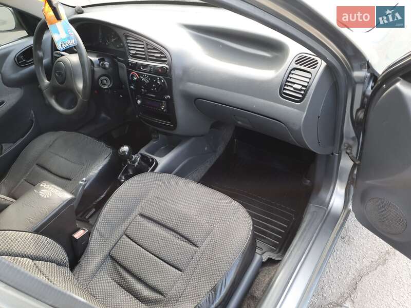 Седан Daewoo Lanos 2008 в Кременчуці