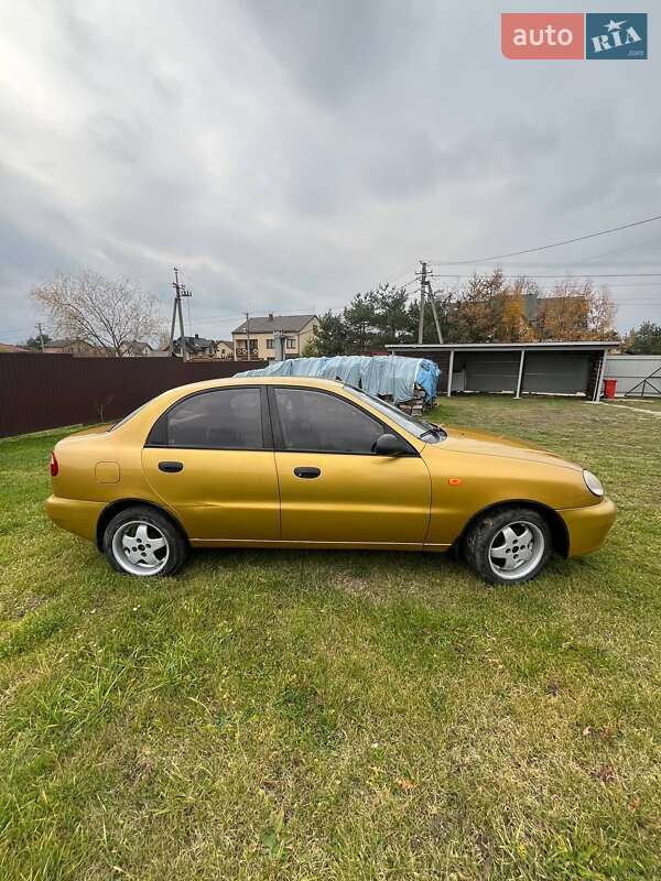 Седан Daewoo Lanos 2002 в Львові фото 3 Седан Daewoo Lanos 2002 в Львові
