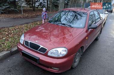 Седан Daewoo Lanos 2002 в Киеве