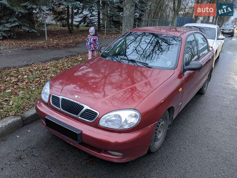 Седан Daewoo Lanos 2002 в Києві