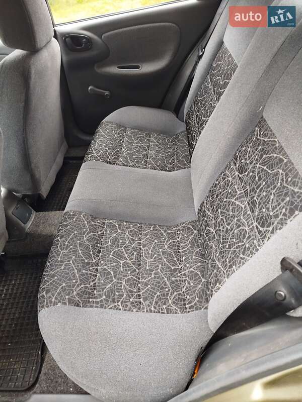 Седан Daewoo Lanos 2007 в Чернігові