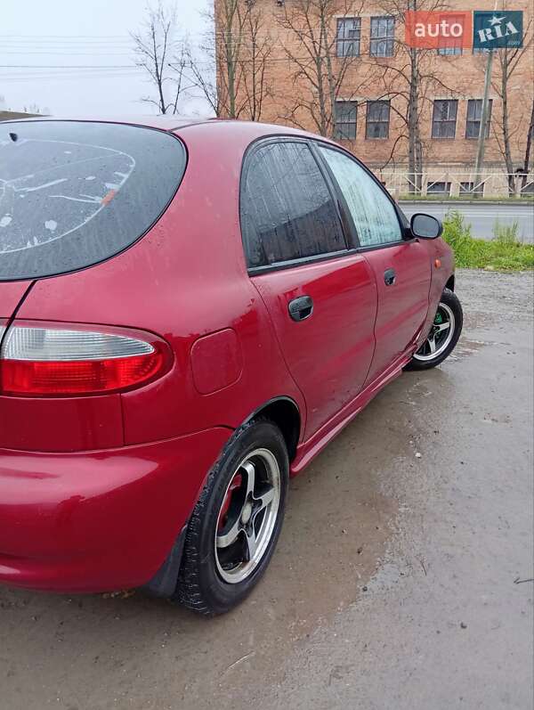 Хэтчбек Daewoo Lanos 2005 в Ивано-Франковске