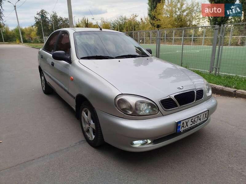 Седан Daewoo Lanos 2010 в Харкові