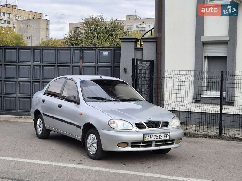 Седан Daewoo Lanos 2008 в Днепре