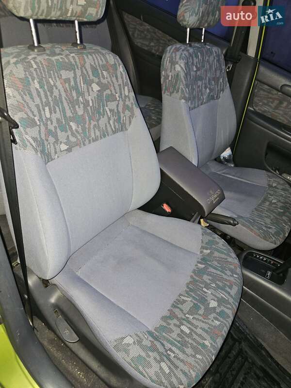 Седан Daewoo Lanos 2003 в Киеве