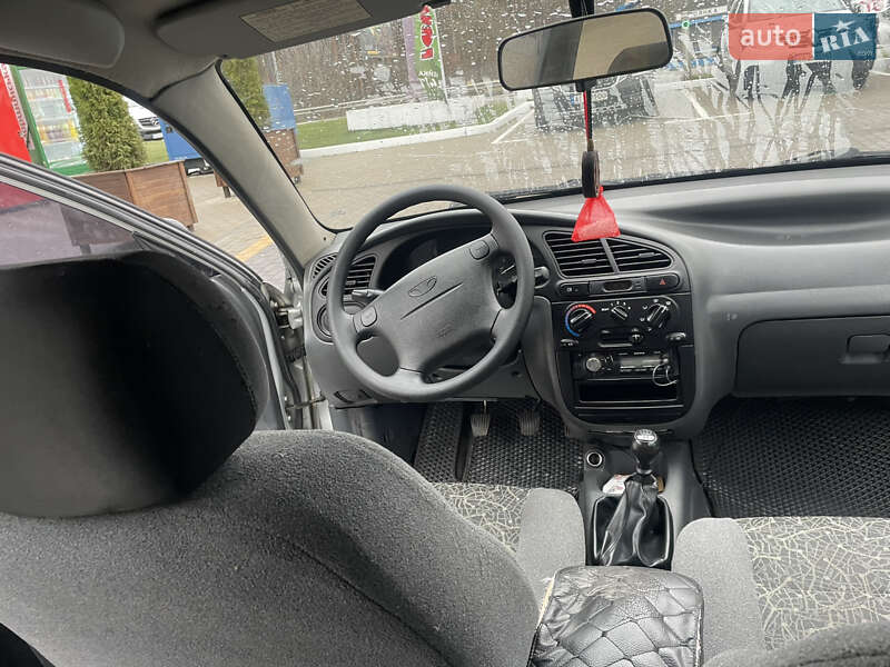 Седан Daewoo Lanos 2008 в Киеве