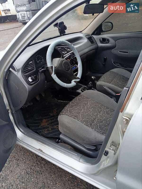 Седан Daewoo Lanos 2005 в Бершади