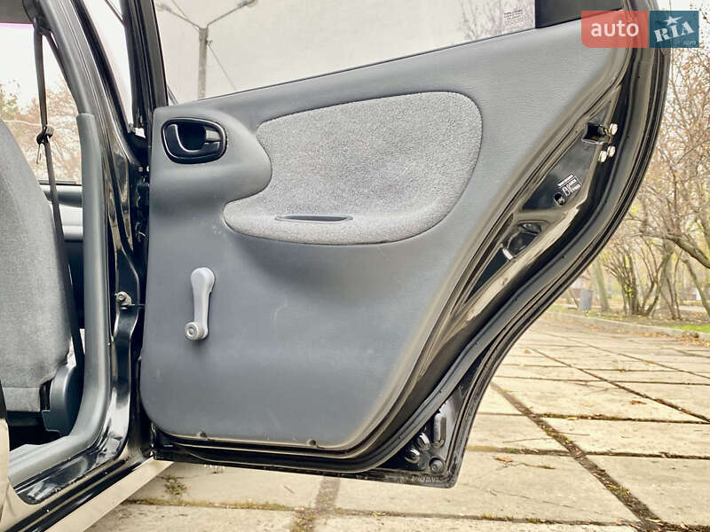 Седан Daewoo Lanos 2008 в Харкові