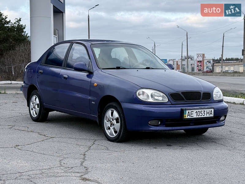 Седан Daewoo Lanos 1999 в Кам'янському