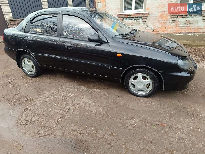 Седан Daewoo Lanos 2008 в Малій Висці
