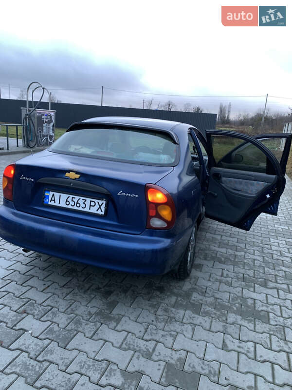 Седан Daewoo Lanos 2005 в Бородянке