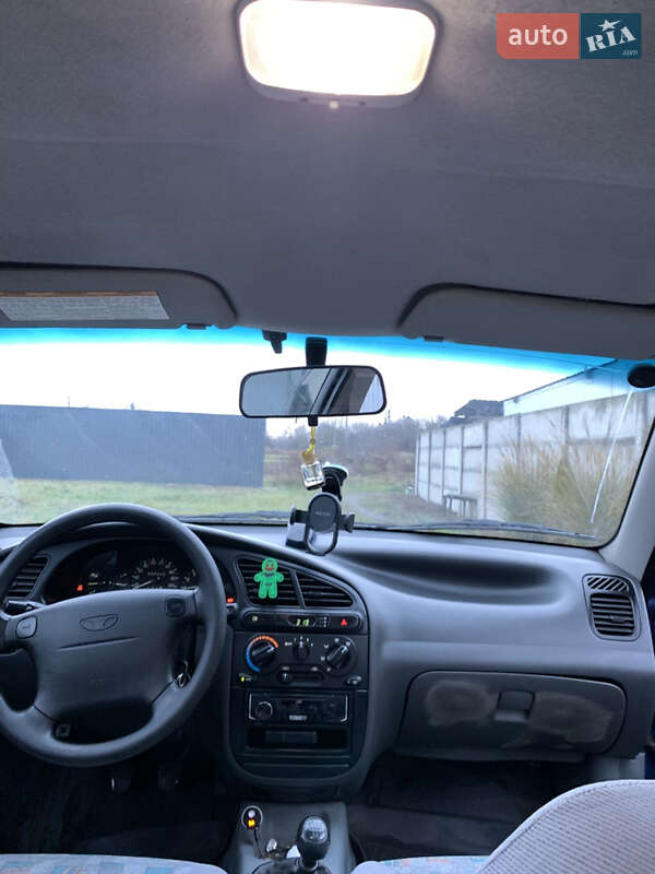 Седан Daewoo Lanos 2005 в Бородянке