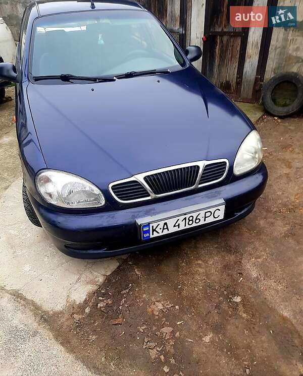 Седан Daewoo Lanos 2007 в Каневі