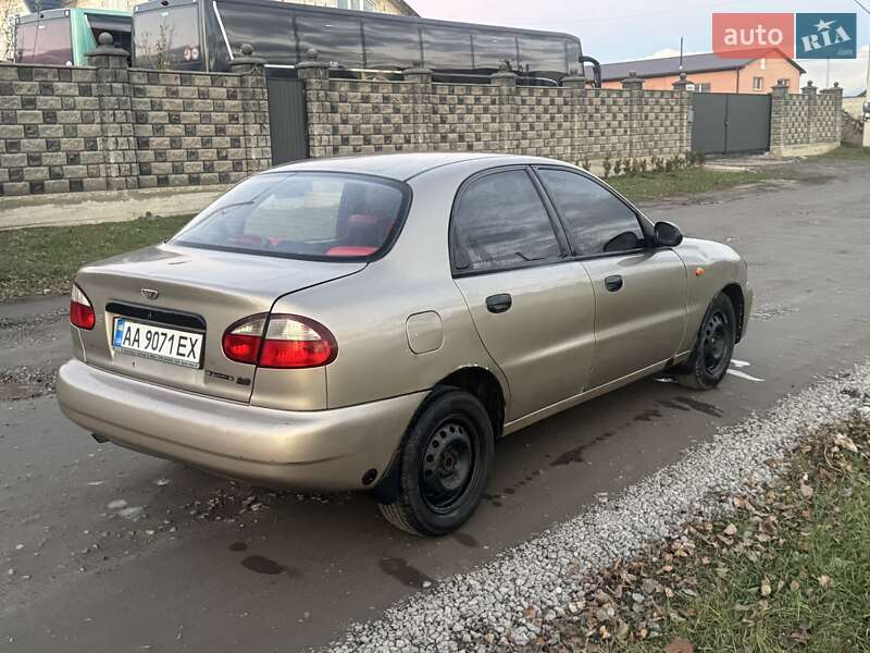 Седан Daewoo Lanos 2008 в Киеве