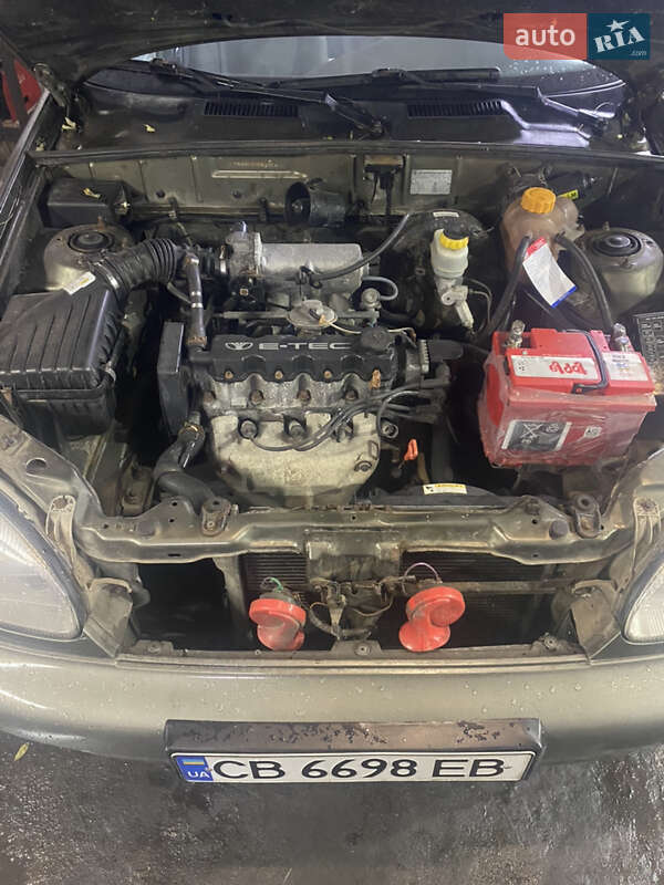 Седан Daewoo Lanos 2006 в Чернігові