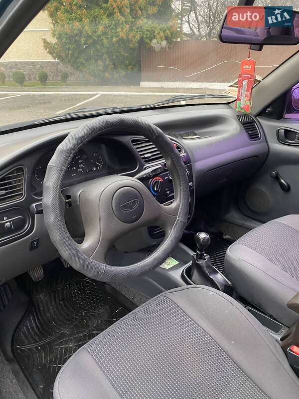Седан Daewoo Lanos 2005 в Івано-Франківську