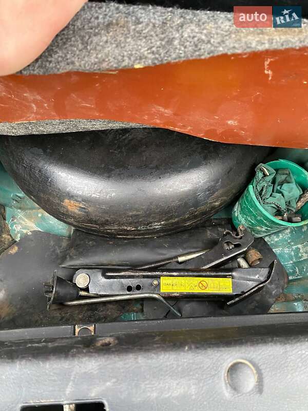 Седан Daewoo Lanos 2005 в Івано-Франківську