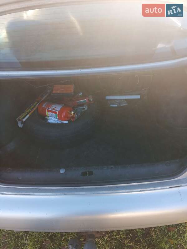Седан Daewoo Lanos 2003 в Черкасах