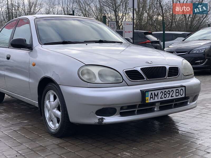 Седан Daewoo Lanos 1998 в Бердичеве
