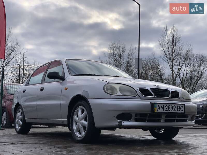 Седан Daewoo Lanos 1998 в Бердичеве