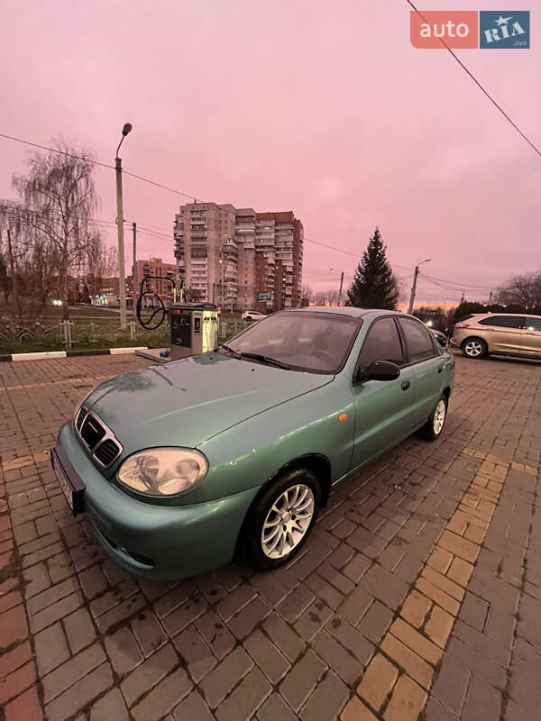 Daewoo Lanos 1998