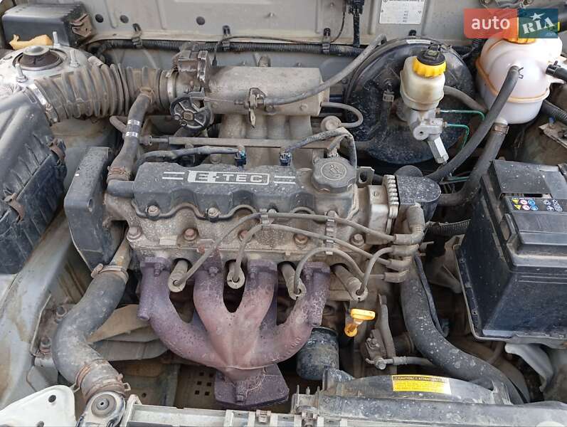 Седан Daewoo Lanos 2005 в Бурштині