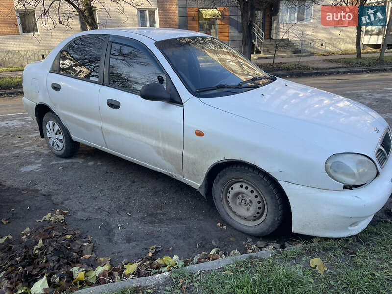 Седан Daewoo Lanos 2002 в Каменец-Подольском