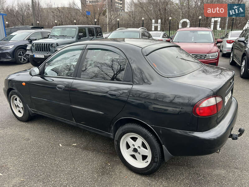 Седан Daewoo Lanos 2008 в Киеве