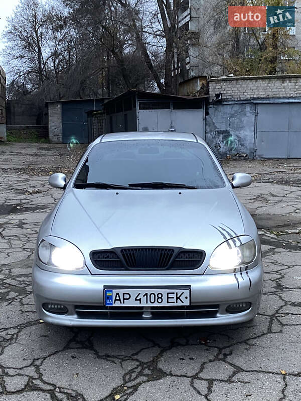 Седан Daewoo Lanos 1997 в Запоріжжі