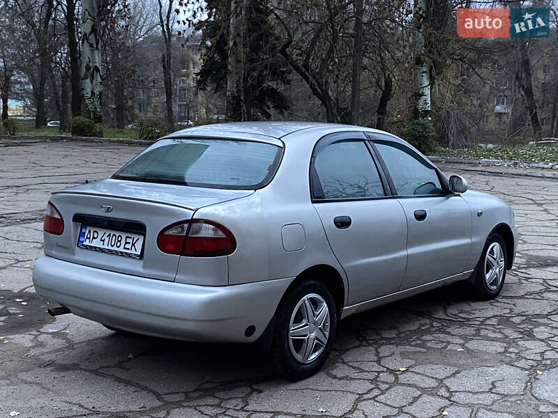 Седан Daewoo Lanos 1997 в Запоріжжі