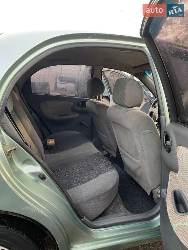 Седан Daewoo Lanos 2008 в Зачепилівці