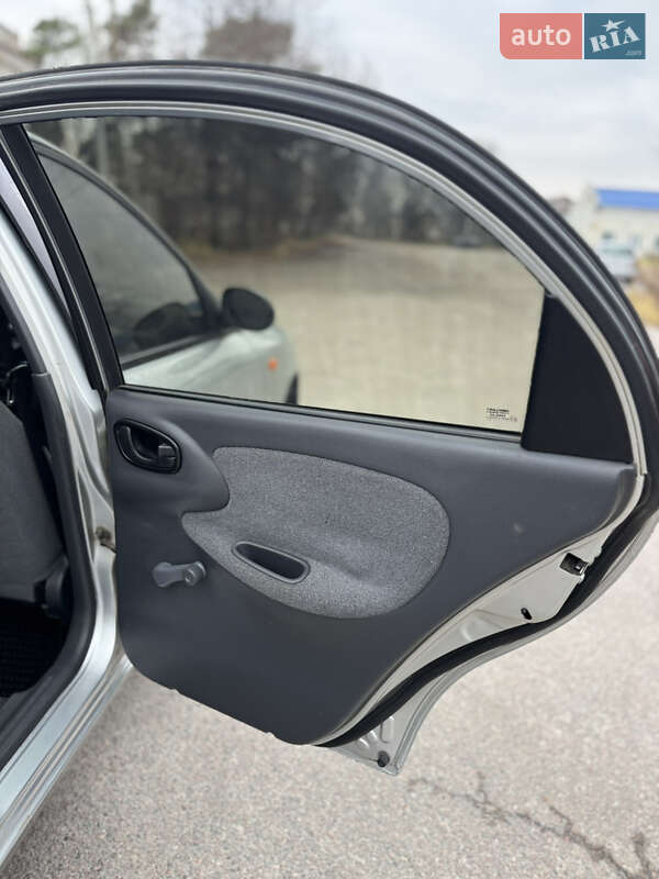 Седан Daewoo Lanos 2007 в Шостці