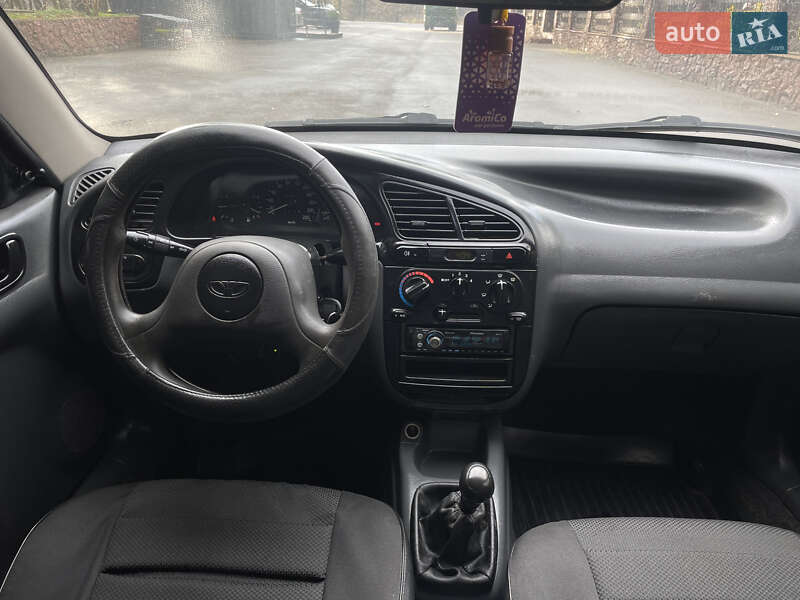 Седан Daewoo Lanos 2006 в Києві