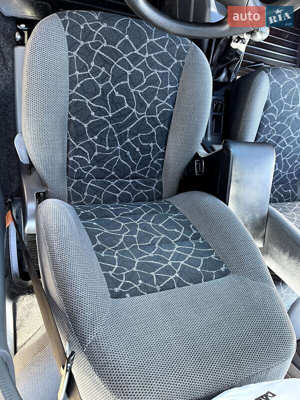 Седан Daewoo Lanos 2003 в Черкассах